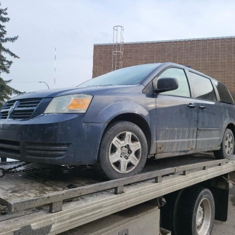 2010 caravan $1700