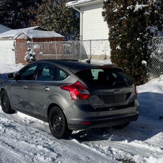 2013 Ford focas $1900